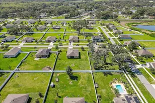 806 Highgate Oaks Pl, Seffner, FL 33584 - Photo 59