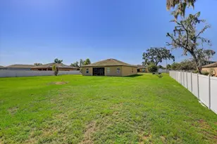 806 Highgate Oaks Pl, Seffner, FL 33584 - Photo 37