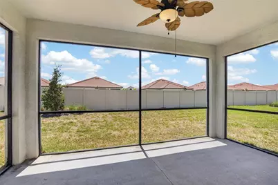 17206 Star Banks Street, Wimauma, FL 33598 - Photo 37