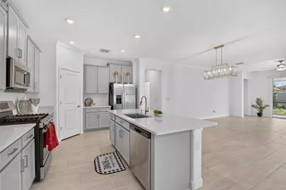 17206 Star Banks Street, Wimauma, FL 33598 - Photo 13