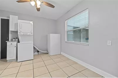 917 30th Avenue N #4, Saint Petersburg, FL 33704 - Photo 7