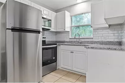 917 30th Avenue N #4, Saint Petersburg, FL 33704 - Photo 9