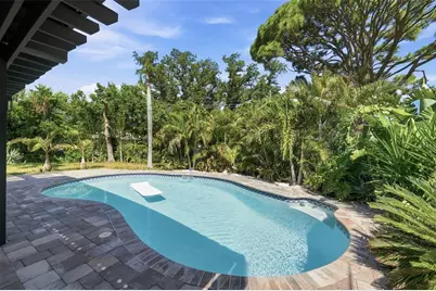 14297 Geneva Drive, Largo, FL 33774 - Photo 39