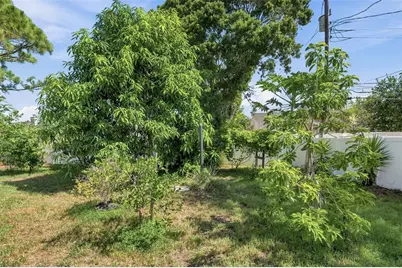 14297 Geneva Drive, Largo, FL 33774 - Photo 51