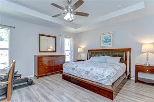 6731 Castle Green Pl, Zephyrhills, FL 33541 - Photo 23