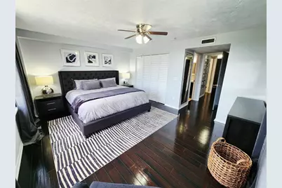4651 1st Street NE #306, Saint Petersburg, FL 33702 - Photo 11