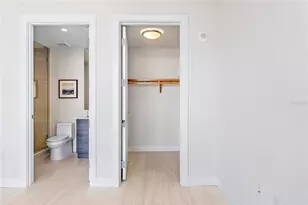 301 1st St S, Saint Petersburg, FL 33701 - Photo 19