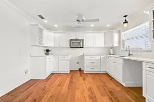13155 Boca Ciega Ave, Madeira Beach, FL 33708 - Photo 31