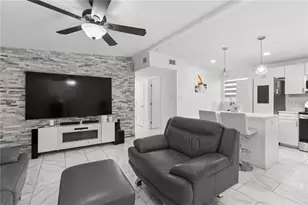 1715 Waikiki Way, Tampa, FL 33619 - Photo 7
