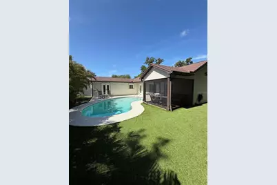 197 Irwin Street W, Safety Harbor, FL 34695 - Photo 9