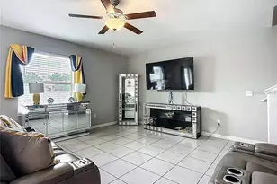 1876 Colding Dr, Ruskin, FL 33570 - Photo 11