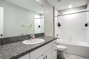1876 Colding Dr, Ruskin, FL 33570 - Photo 19