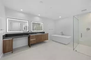 5713 Bowen Daniel Dr, Tampa, FL 33616 - Photo 29