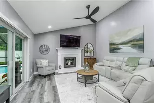 1030 Sylvia Ln, Tampa, FL 33613 - Photo 15