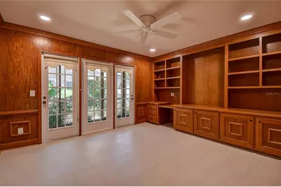 1247 Monticello Boulevard N, Saint Petersburg, FL 33703 - Photo 13