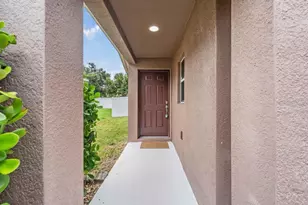7013 Forest Mere Dr, Riverview, FL 33578 - Photo 3