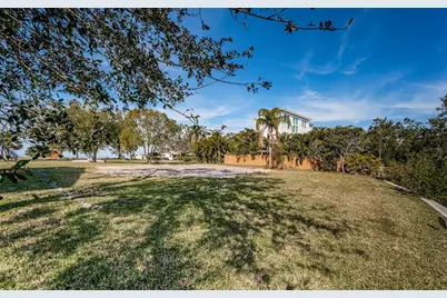 624 Mayo Street, Crystal Beach, FL 34681 - Photo 23