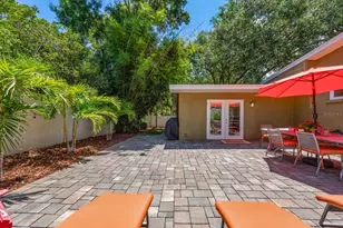 308 Barbara Cir, Belleair, FL 33756 - Photo 37