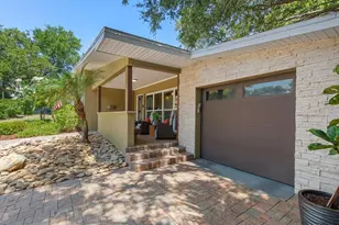 308 Barbara Cir, Belleair, FL 33756 - Photo 3