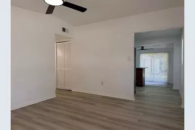 920 E 123rd Avenue, Tampa, FL 33612 - Photo 3
