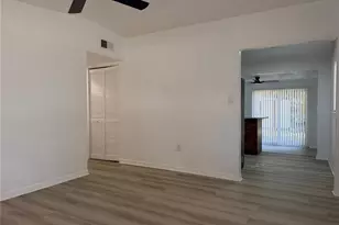 920 E 123rd Ave, Tampa, FL 33612 - Photo 3
