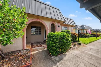 4135 Stratford Drive, New Port Richey, FL 34652 - Photo 3