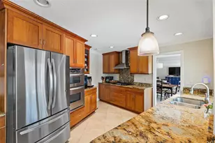 1985 Carolina Ave NE, Saint Petersburg, FL 33703 - Photo 11