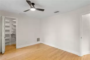 1985 Carolina Ave NE, Saint Petersburg, FL 33703 - Photo 35