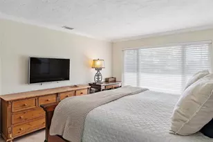 1985 Carolina Ave NE, Saint Petersburg, FL 33703 - Photo 17
