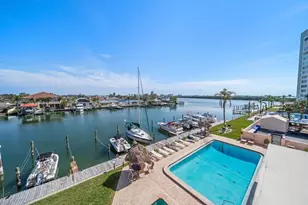 51 Island Way, Clearwater Beach, FL 33767 - Photo 35