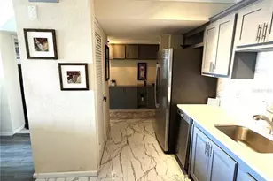 51 Island Way, Clearwater Beach, FL 33767 - Photo 13