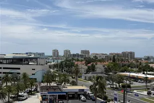 51 Island Way, Clearwater Beach, FL 33767 - Photo 25
