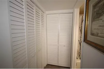 4880 Locust Street NE #338, Saint Petersburg, FL 33703 - Photo 11