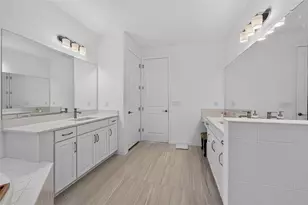 33751 Landsman Loop, Wesley Chapel, FL 33543 - Photo 29