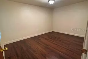 37623 Camphor Dr, Dade City, FL 33525 - Photo 3