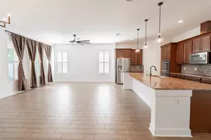 10667 Cardera Dr, Riverview, FL 33578 - Photo 7