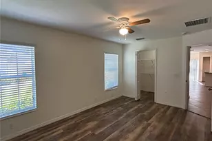 2802 Birchcreek Dr, Wesley Chapel, FL 33544 - Photo 11