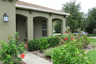2822 Maple Brook Loop, Lutz, FL 33558 - Photo 3