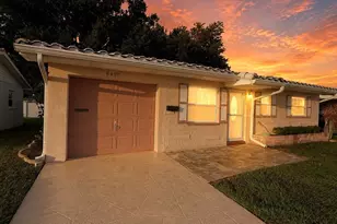 5420 Palm Crest Ct N, Pinellas Park, FL 33782 - Photo 1