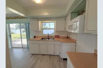 5420 Palm Crest Court N, Pinellas Park, FL 33782 - Photo 5