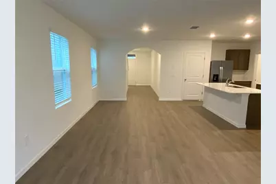 32322 Evening Grove Ct, Wesley Chapel, FL 33543 - Photo 7