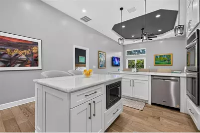 815 59th Avenue NE, Saint Petersburg, FL 33703 - Photo 13