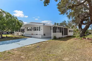 9075 Highpoint Blvd, Brooksville, FL 34613 - Photo 1