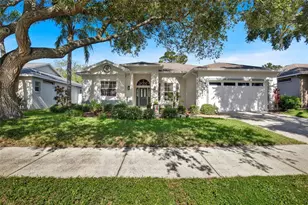 2409 Dana Dr, Safety Harbor, FL 34695 - Photo 3