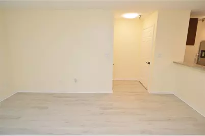 10265 Gandy Boulevard N #707, Saint Petersburg, FL 33702 - Photo 5