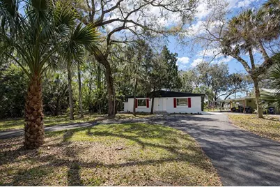 502 NW Crystal Street, Crystal River, FL 34428 - Photo 1