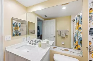 1200 Country Club Dr, Largo, FL 33771 - Photo 41