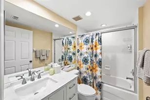 1200 Country Club Dr, Largo, FL 33771 - Photo 39