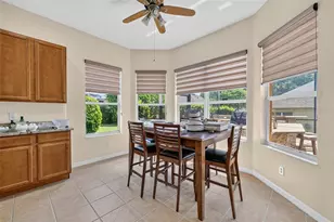 316 Harts Oak Pl, Seffner, FL 33584 - Photo 9