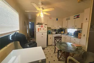 49 Drury Ln, Tarpon Springs, FL 34689 - Photo 15